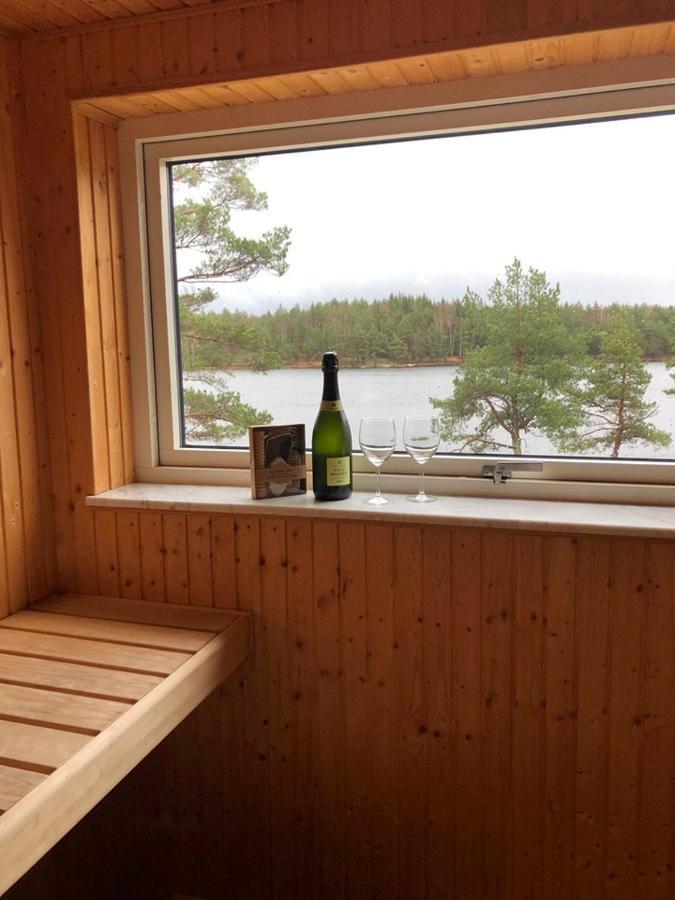 Bjoersjoedal Lake House'S Гётеборг Экстерьер фото